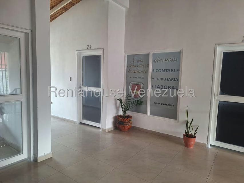 Comercial (Local Comercial) en Alquiler en La Inmaculada, Merida - 12