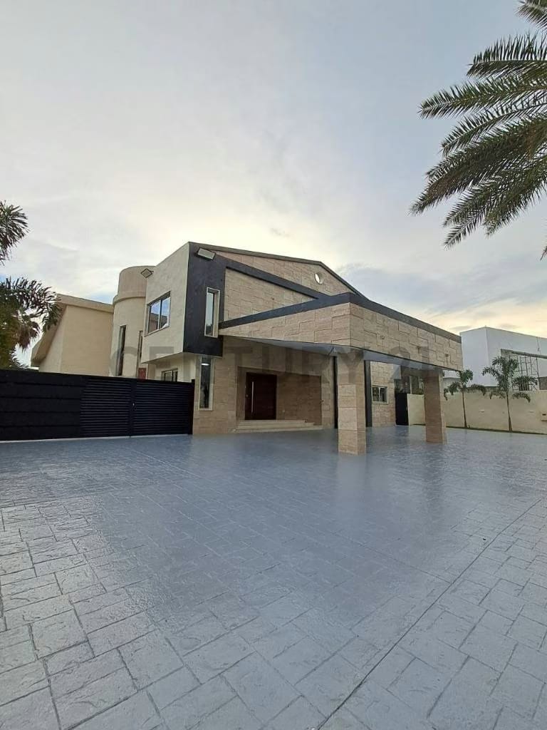 Casa en Venta en Lechería. C.R Las Villas