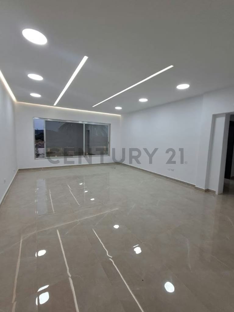 Casa en Venta en Lechería. C.R Las Villas - 12