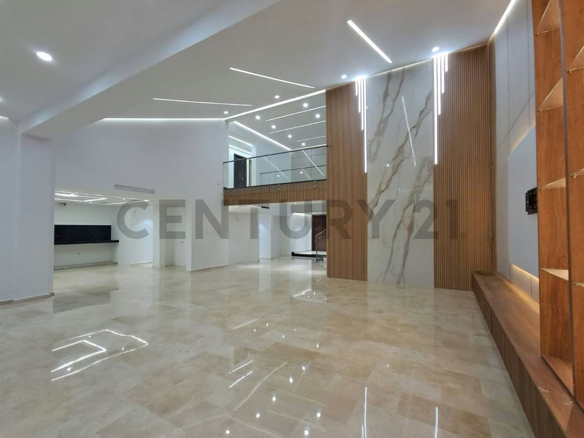Casa en Venta en Lechería. C.R Las Villas - 4