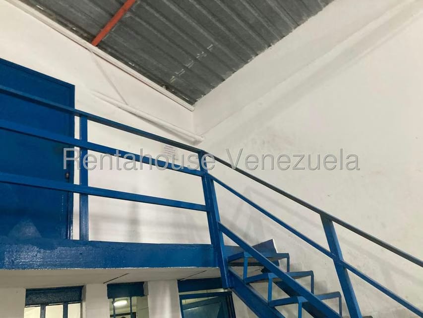 Negocios y Empresas (Mayorista y Distribucion) en Venta en Mirador Panamericano, Miranda - 3