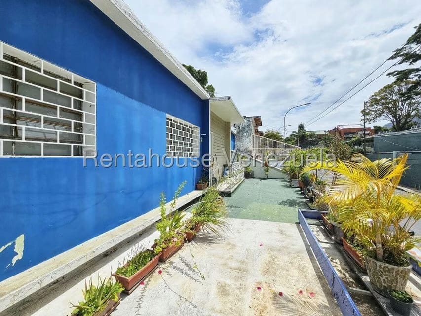 Comercial (Local Comercial) en Venta en Los Palos Grandes, Distrito Metropolitano - 21