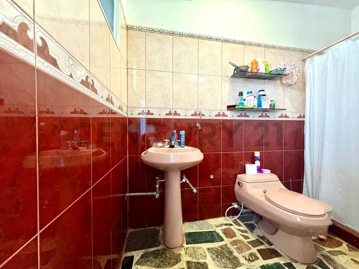 Casa en venta Urb La Yerbabuena Carrizal - 14