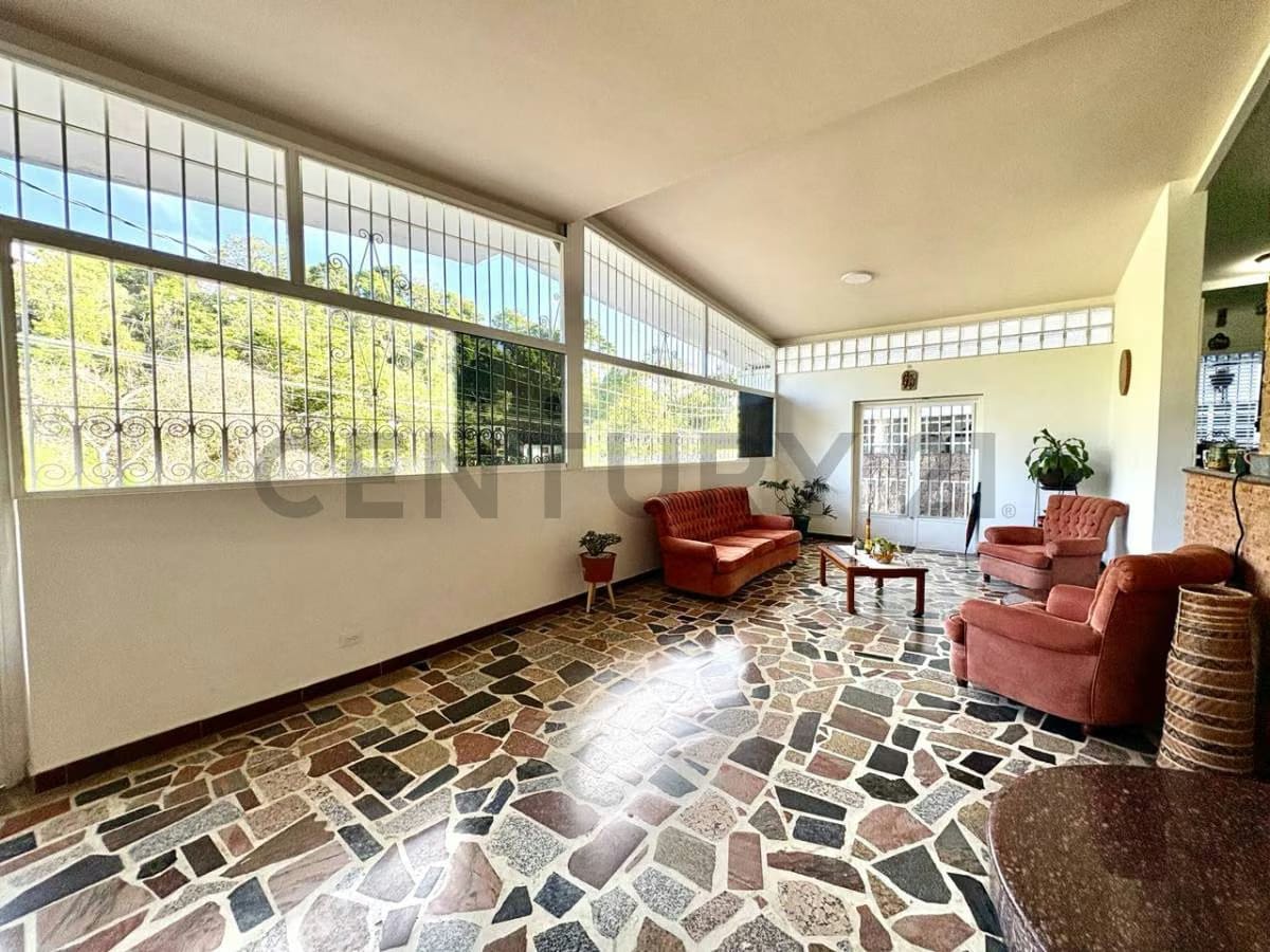 Casa en venta Urb La Yerbabuena Carrizal - 7