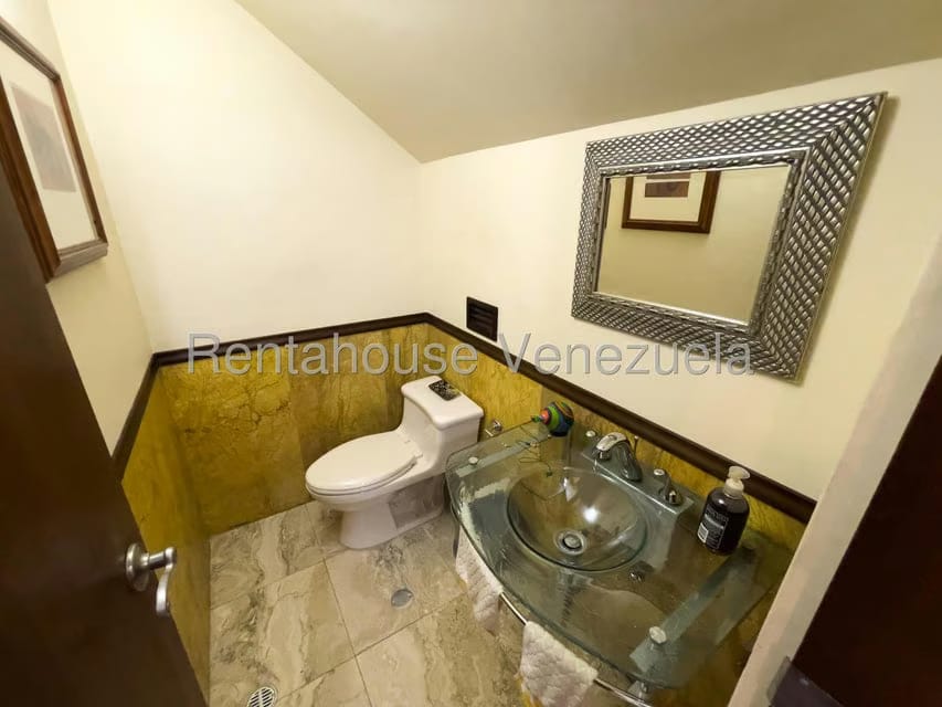 Casa (Duplex) en Venta en La Lagunita Country Club, Distrito Metropolitano - 14