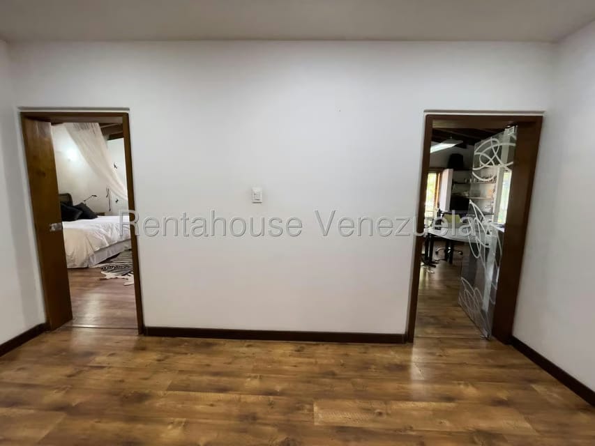 Casa (Duplex) en Venta en La Lagunita Country Club, Distrito Metropolitano - 18