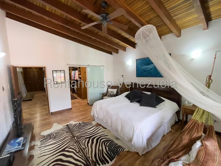Casa (Duplex) en Venta en La Lagunita Country Club, Distrito Metropolitano - 26