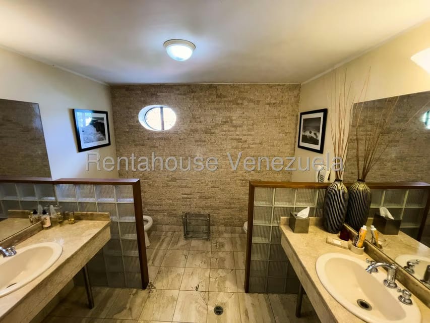 Casa (Duplex) en Venta en La Lagunita Country Club, Distrito Metropolitano - 33