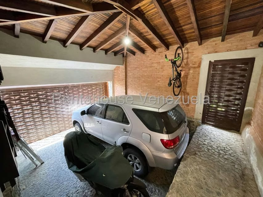 Casa (Duplex) en Venta en La Lagunita Country Club, Distrito Metropolitano - 51