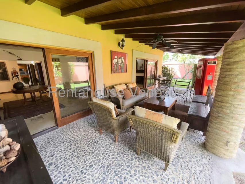 Casa (Duplex) en Venta en La Lagunita Country Club, Distrito Metropolitano - 10