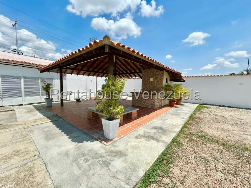 Casa (1 Nivel) en Alquiler en Roca Del Valle, Lara - 17