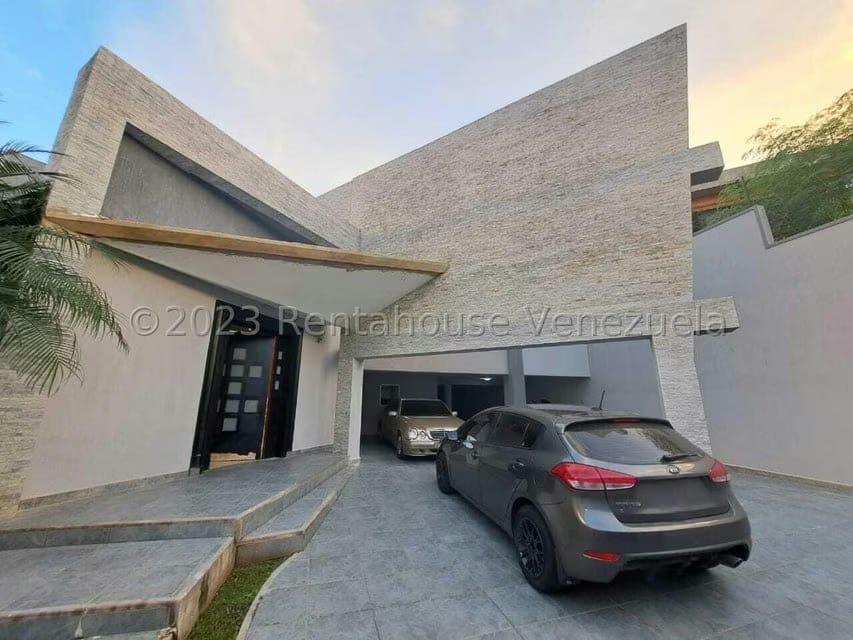 Casa (Multipes Niveles) en Venta en Altos de Guataparo, Carabobo - 3