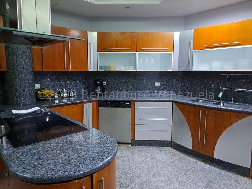 Casa (Multipes Niveles) en Venta en Altos de Guataparo, Carabobo - 22