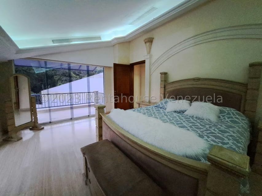 Casa (Multipes Niveles) en Venta en Altos de Guataparo, Carabobo - 29