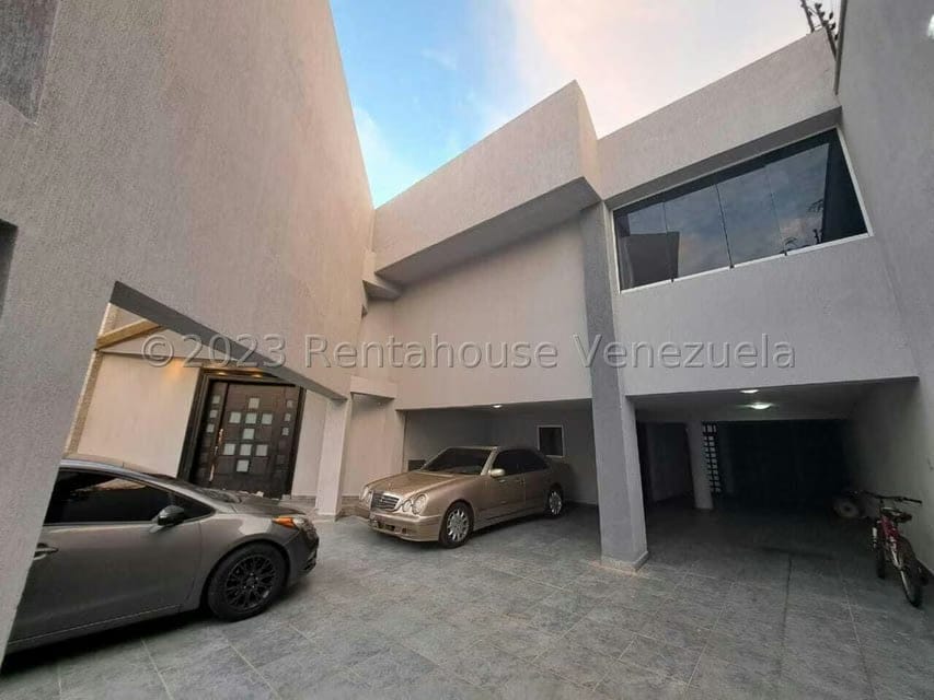 Casa (Multipes Niveles) en Venta en Altos de Guataparo, Carabobo - 4
