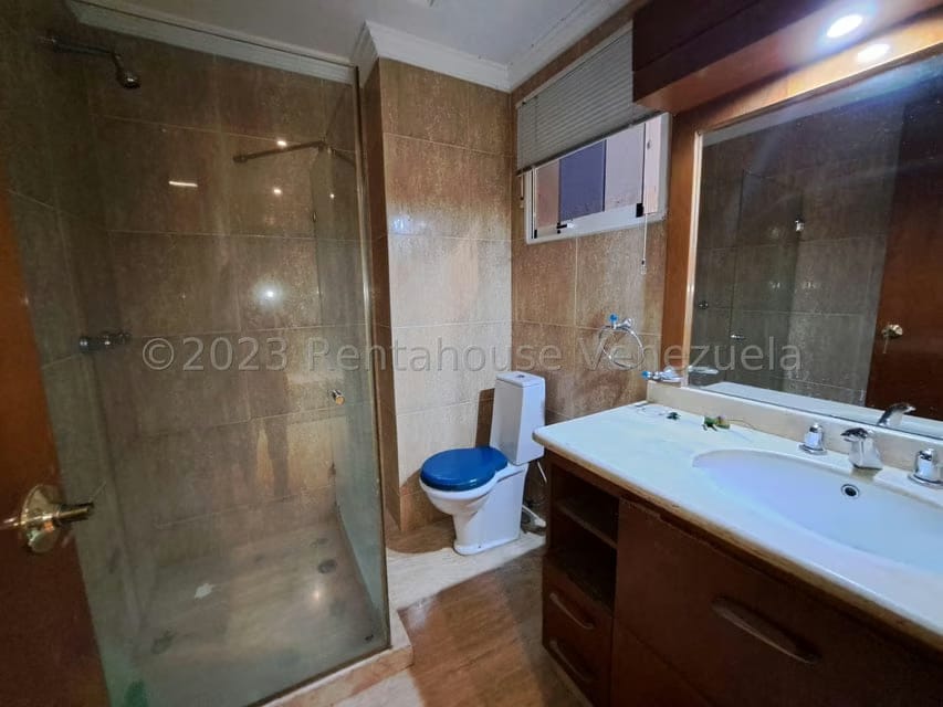 Casa (Multipes Niveles) en Venta en Altos de Guataparo, Carabobo - 36