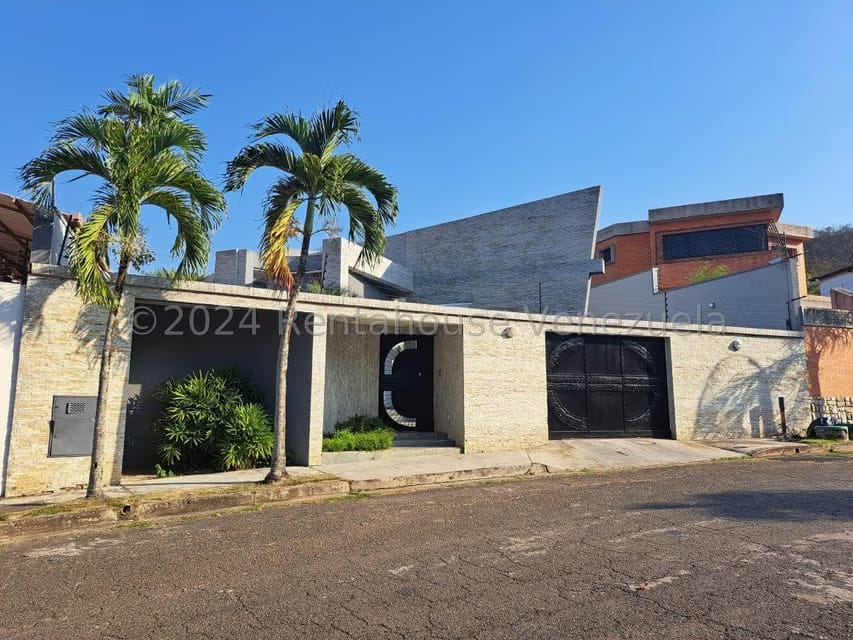 Casa (Multipes Niveles) en Venta en Altos de Guataparo, Carabobo - 61