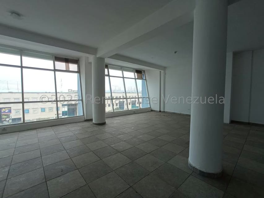 Comercial (Local Comercial) en Alquiler en Castillito, Carabobo - 4