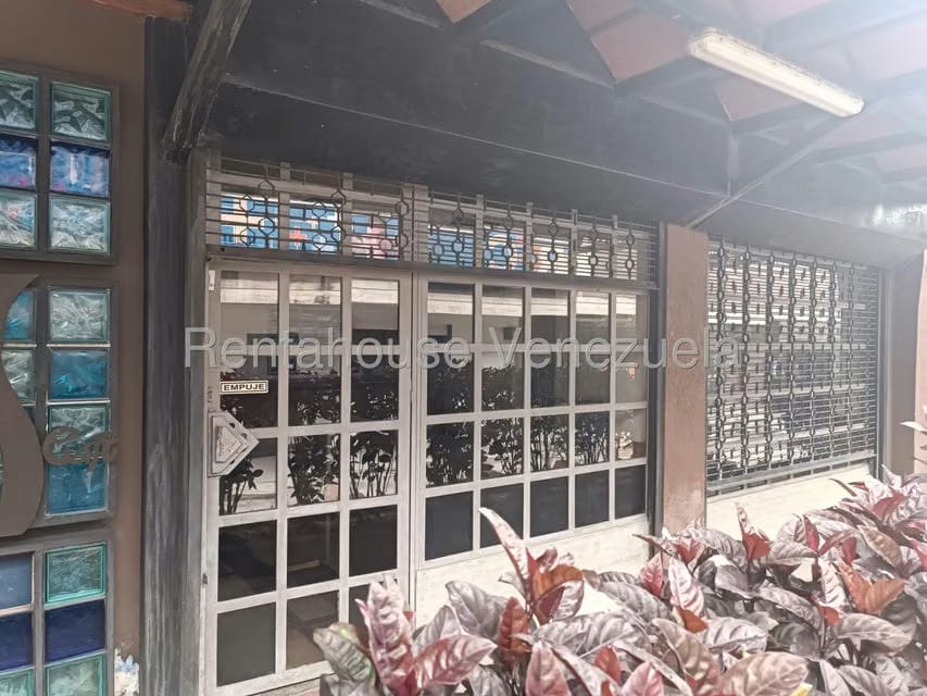 Comercial (Local Comercial) en Alquiler en El Tambor, Miranda - 3