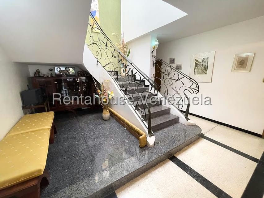 Casa (Duplex) en Venta en Macaracuay, Distrito Metropolitano - 11