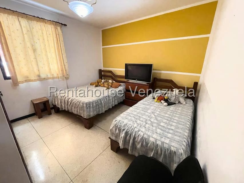 Casa (Duplex) en Venta en Macaracuay, Distrito Metropolitano - 15