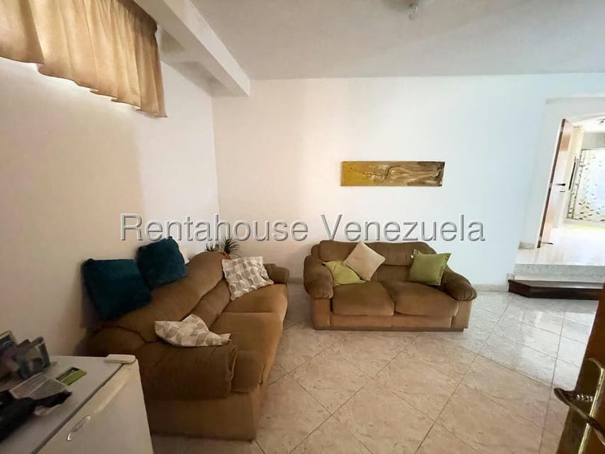 Casa (Duplex) en Venta en Macaracuay, Distrito Metropolitano - 23