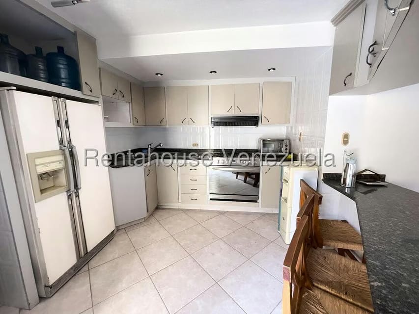 Casa (Duplex) en Venta en Macaracuay, Distrito Metropolitano - 34