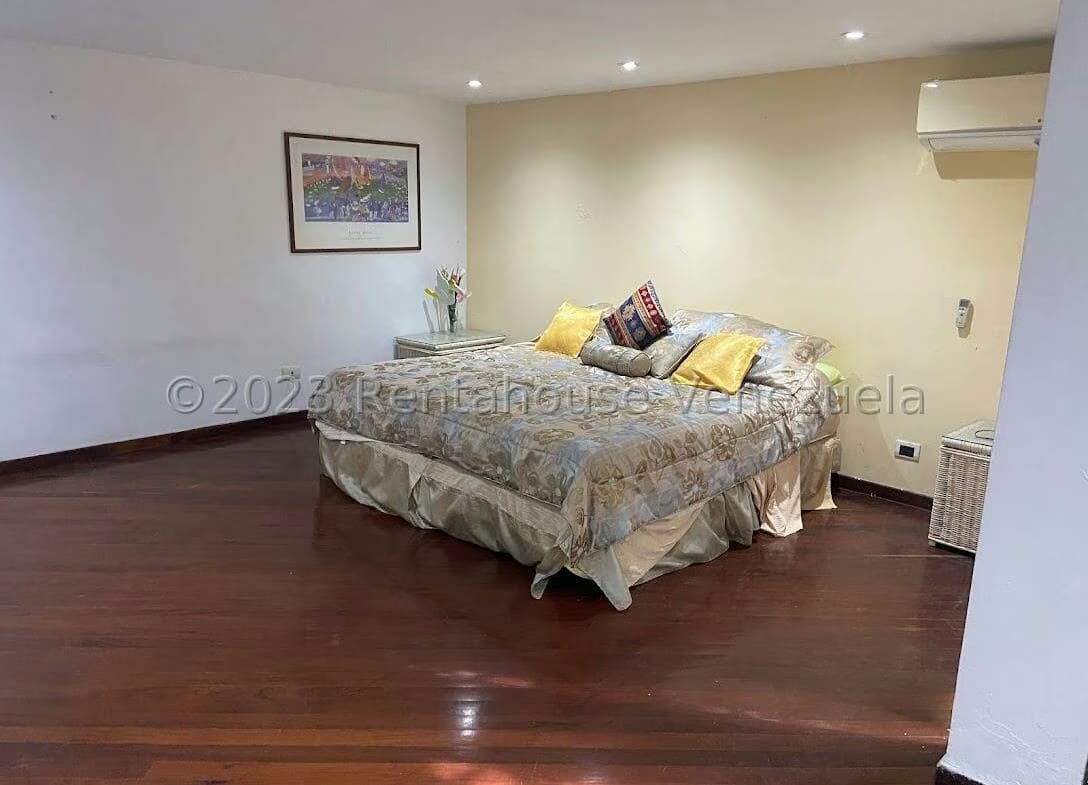 CASA EN VENTA SELENE MARIN – MLS#24-311 - 4