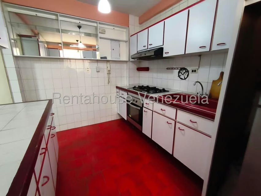 Apartamento (1 Nivel) en Alquiler en Campo Alegre, Distrito Metropolitano - 13
