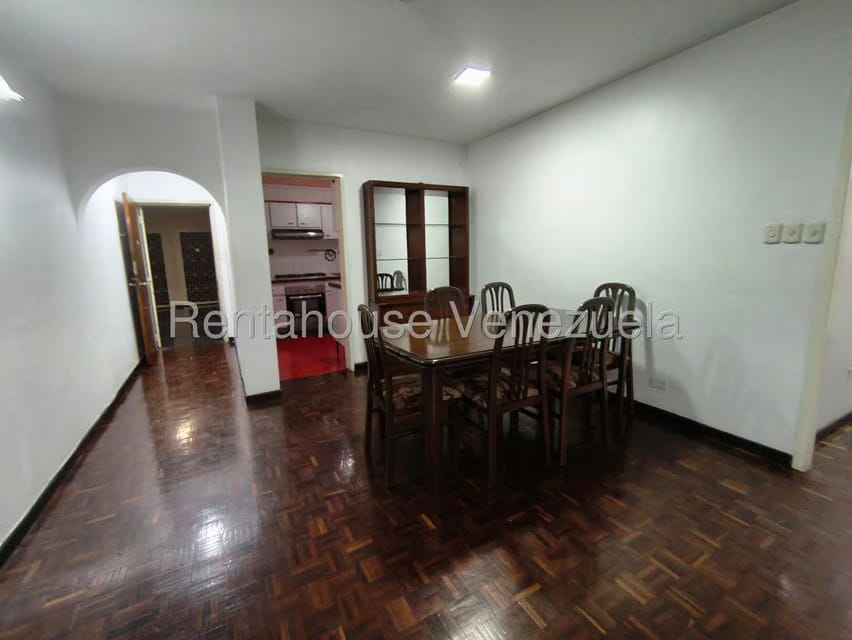 Apartamento (1 Nivel) en Alquiler en Campo Alegre, Distrito Metropolitano - 7