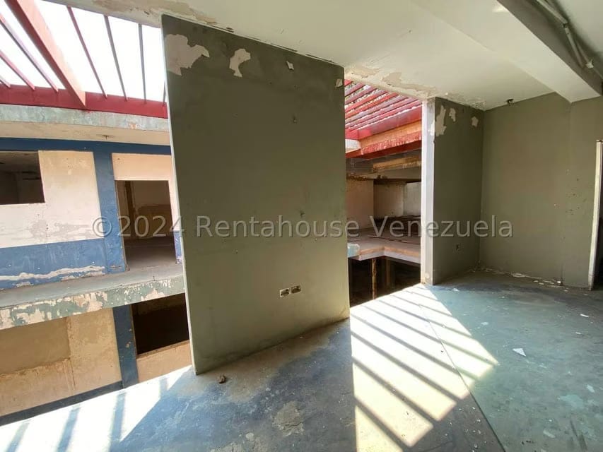 Comercial (Local Comercial) en Venta en Calle 72, Zulia - 9