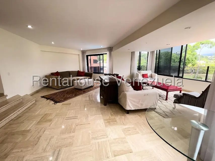Apartamento (1 Nivel) en Venta en Colinas de Valle Arriba, Distrito Metropolitano - 2