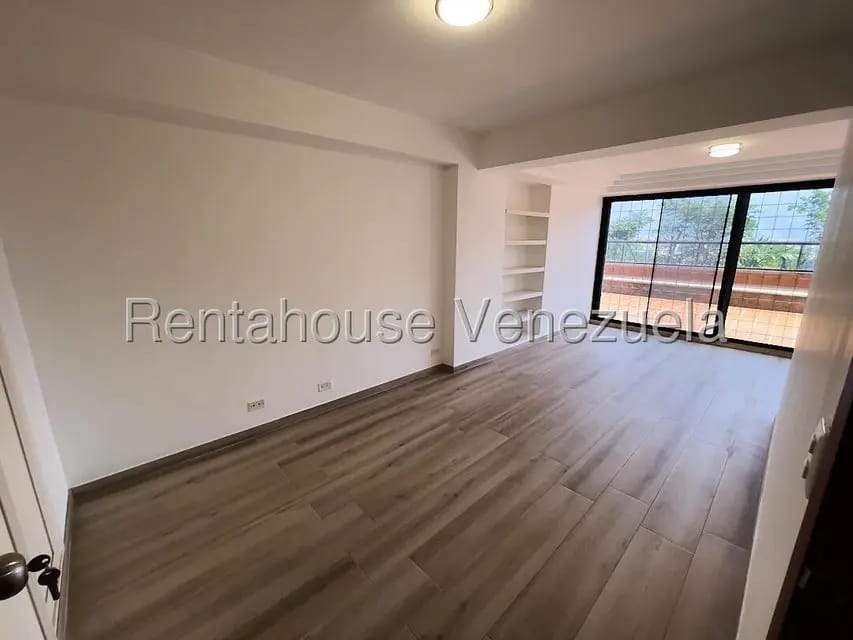Apartamento (1 Nivel) en Venta en Colinas de Valle Arriba, Distrito Metropolitano - 14
