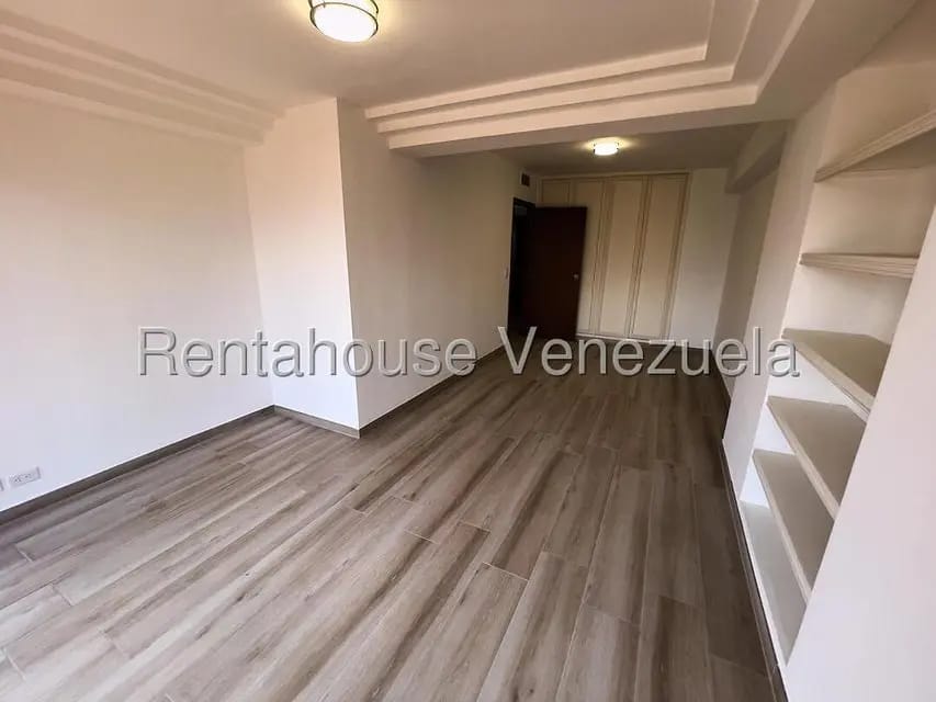Apartamento (1 Nivel) en Venta en Colinas de Valle Arriba, Distrito Metropolitano - 16