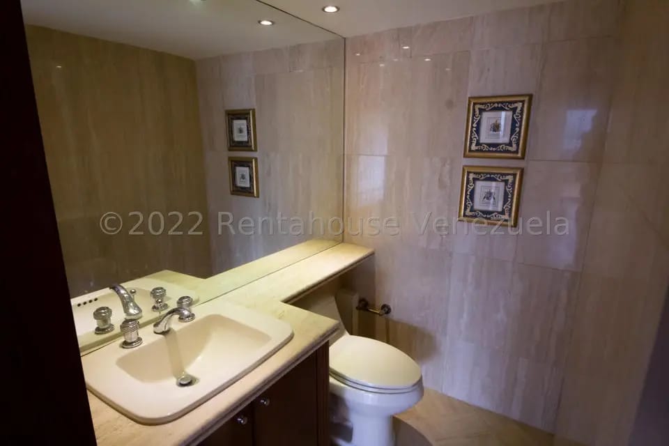 Apartamento (1 Nivel) en Venta en Colinas de Valle Arriba, Distrito Metropolitano - 22