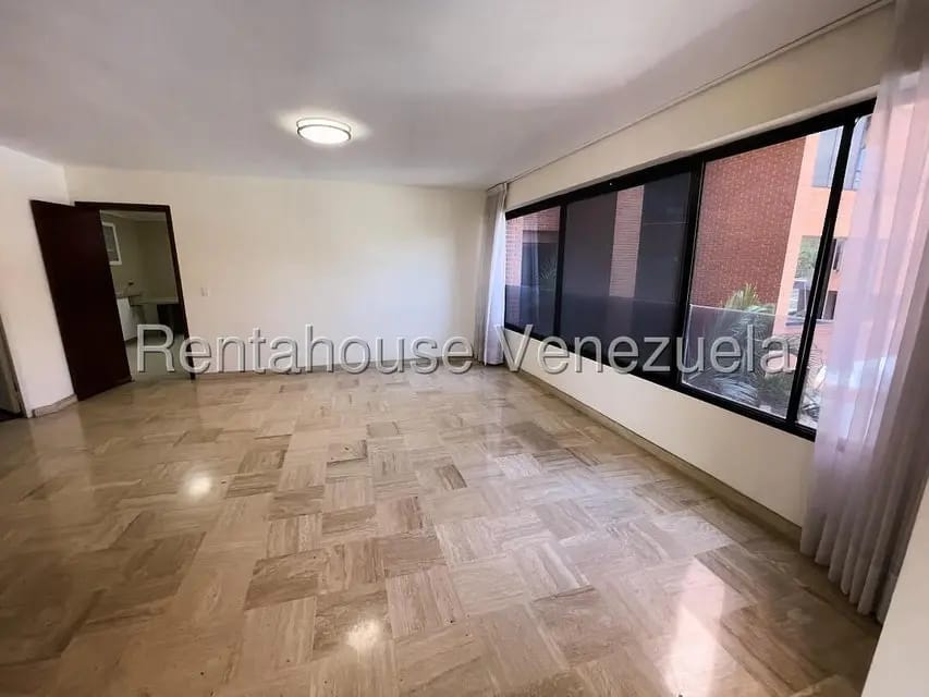 Apartamento (1 Nivel) en Venta en Colinas de Valle Arriba, Distrito Metropolitano - 34