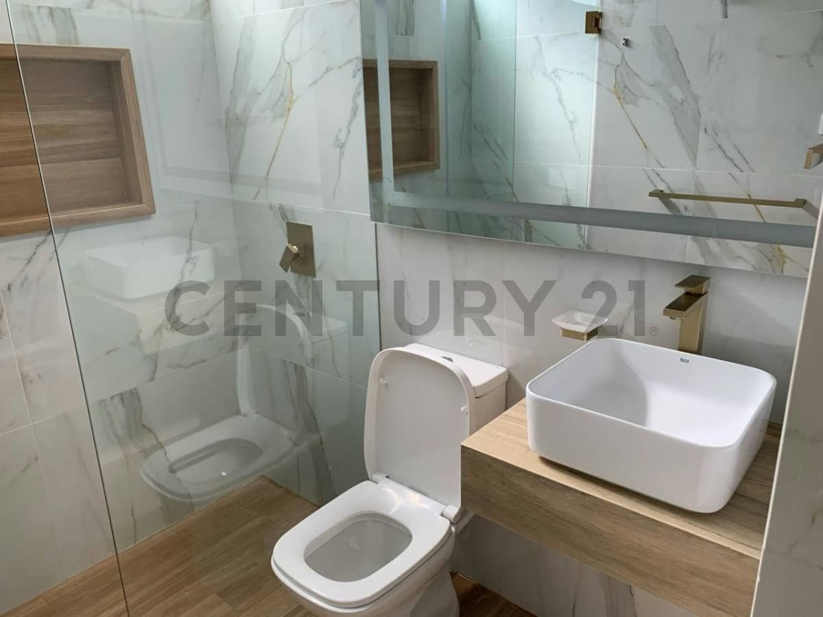 Amplio Iluminado se Vende apartamento en el Bosque - 14