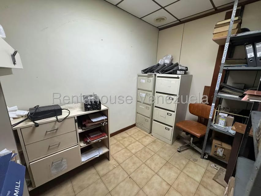 Comercial (Oficina) en Alquiler en Bello Monte, Distrito Metropolitano - 14