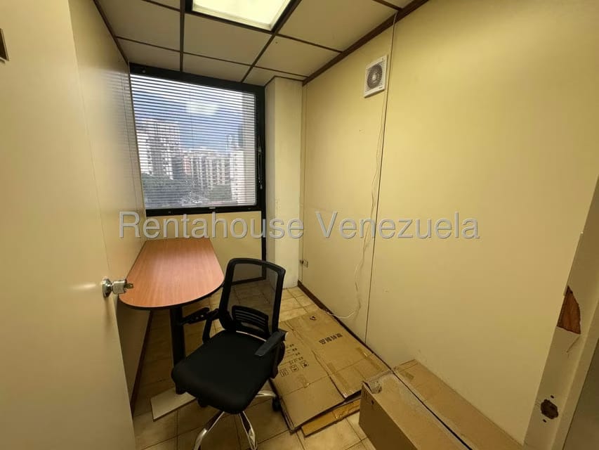 Comercial (Oficina) en Alquiler en Bello Monte, Distrito Metropolitano - 15