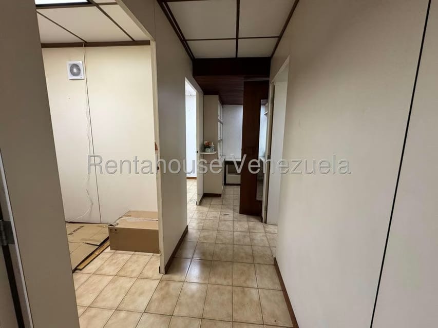 Comercial (Oficina) en Alquiler en Bello Monte, Distrito Metropolitano - 17