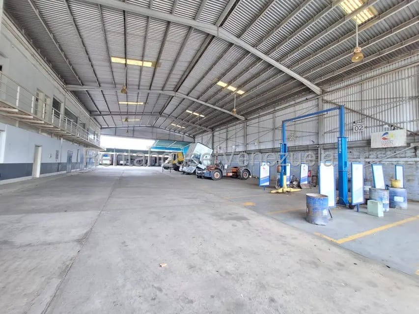Comercial (Galpon - Deposito) en Venta en La Florida, Carabobo - 8