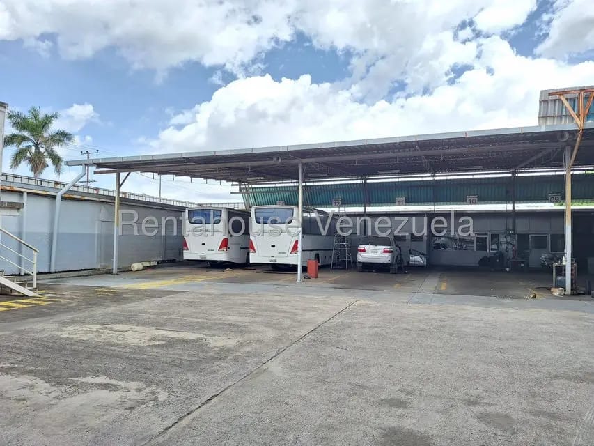 Comercial (Galpon - Deposito) en Venta en La Florida, Carabobo - 9