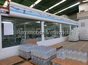 Comercial (Galpon - Deposito) en Venta en Los Montes Verdes, Miranda - 14