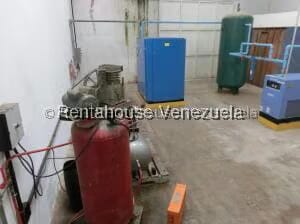 Comercial (Galpon - Deposito) en Venta en Los Montes Verdes, Miranda - 31