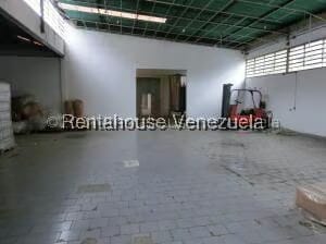 Comercial (Galpon - Deposito) en Venta en Los Montes Verdes, Miranda - 38