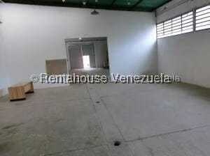 Comercial (Galpon - Deposito) en Venta en Los Montes Verdes, Miranda - 62