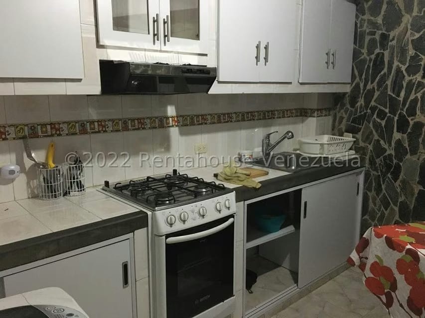 Casa (1 Nivel) en Venta en Macaracuay, Distrito Metropolitano - 16