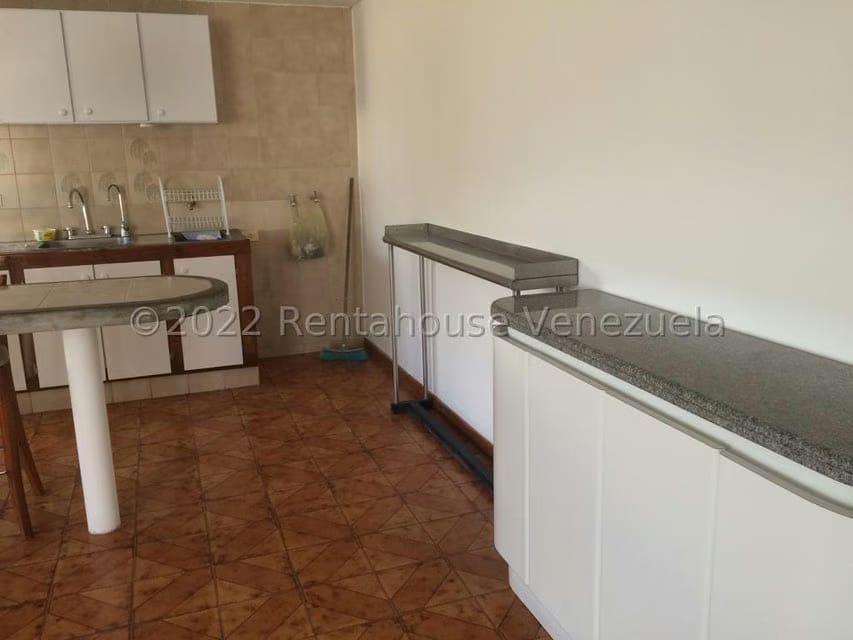 Casa (1 Nivel) en Venta en Macaracuay, Distrito Metropolitano - 19