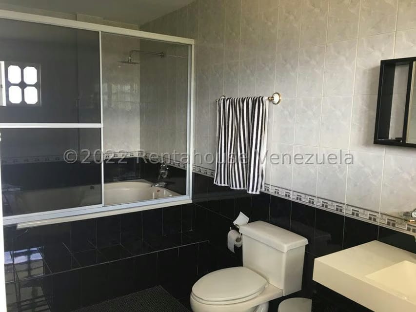 Casa (1 Nivel) en Venta en Macaracuay, Distrito Metropolitano - 7