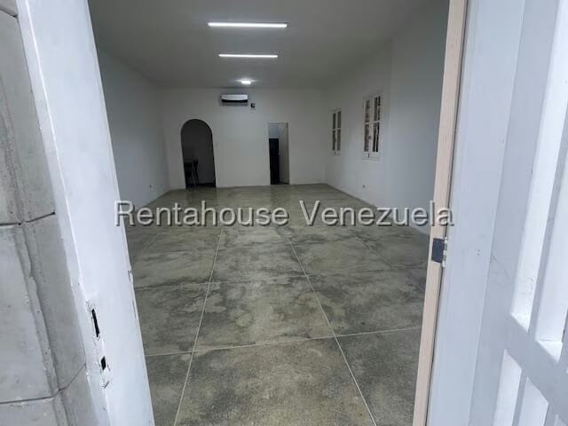 Casa (1 Nivel) en Alquiler en Campo Claro, Distrito Metropolitano - 4